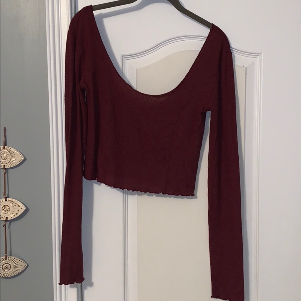 urban outfitters long sleeve crop